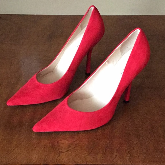 Guess Cadeo 3 Medium Red Febric Heels - Picture 1 of 8